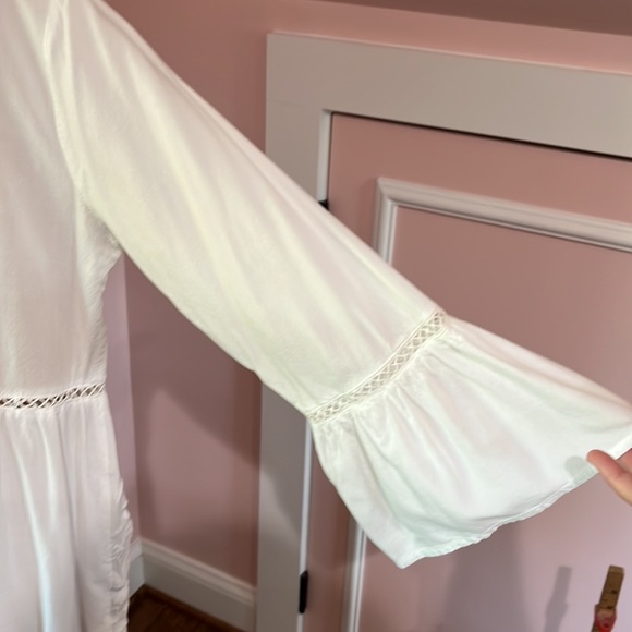 White Embroidered Rayon (cotton look) Raised Waist Tunic Top - Picture 4 of 9